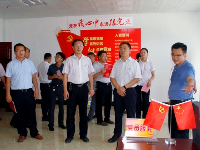 梁山縣委常委、組織部部長(zhǎng)王建一行蒞臨天意機(jī)械調(diào)研