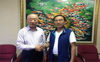 印尼著名僑領(lǐng)、印尼泛印集團(tuán)董事長、印尼總統(tǒng)大學(xué)創(chuàng)辦人-李文光